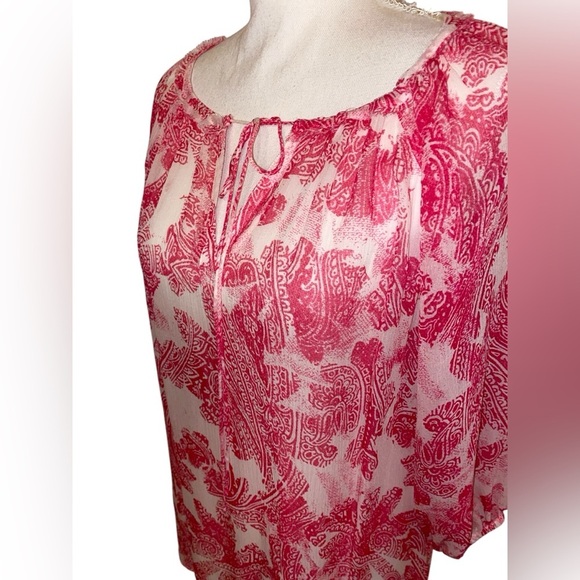 Banana Republic Bohemian Blouse Fuchsia Pink Floral white Size Medium - Picture 3 of 7